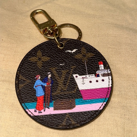 Louis Vuitton cruise purse charm key chain accessory - Picture 2 of 7